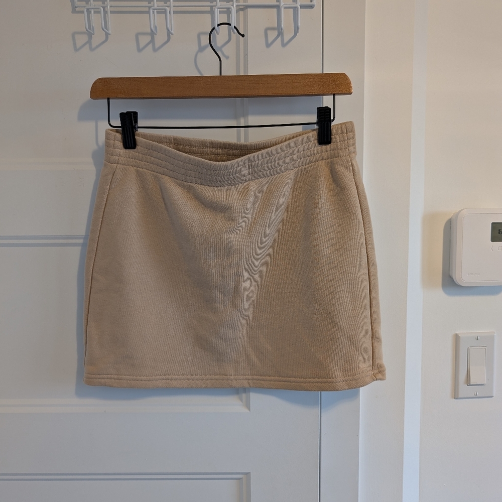 Aritzia/TNA Airy Fleece Skirt Sz S